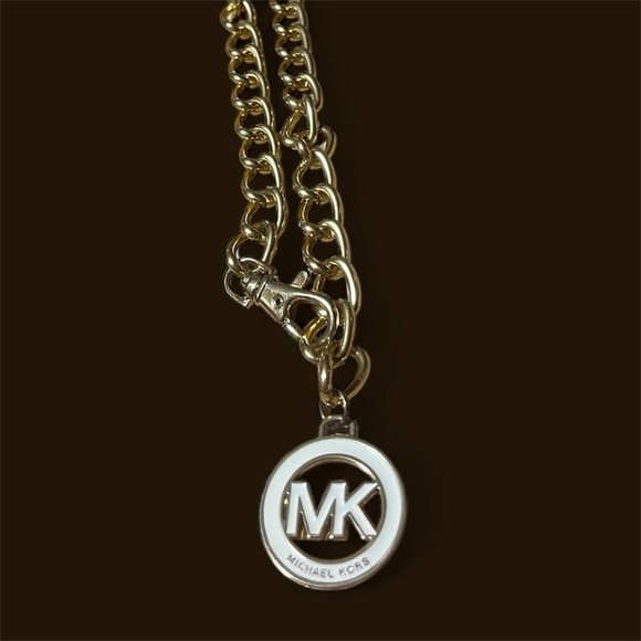 💰 Michael Kors Designer Y2K Gold Chain Logo Belt - Picture 2 of 4
